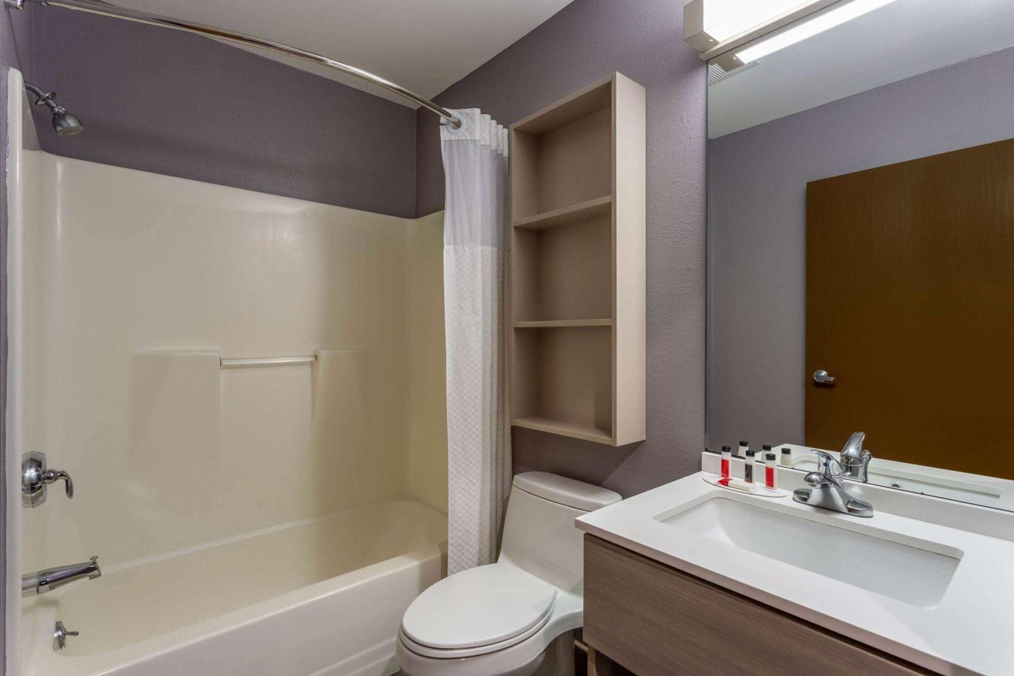 Microtel Inn & Suites By Wyndham Bethel/Danbury Luaran gambar